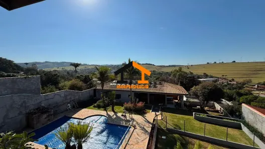 Fazenda/Sítio com 3 Quartos à venda, 390m² no Jardim Leonor, Itatiba