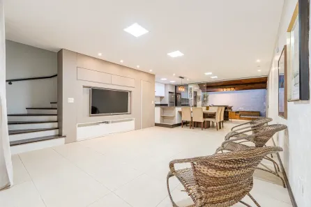 Sobrado com 3 Quartos à venda, 145m² no , Balneário Piçarras