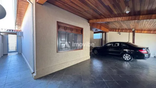 Casa com 5 Quartos à venda, 259m² no Vila Cordenonsi, Americana
