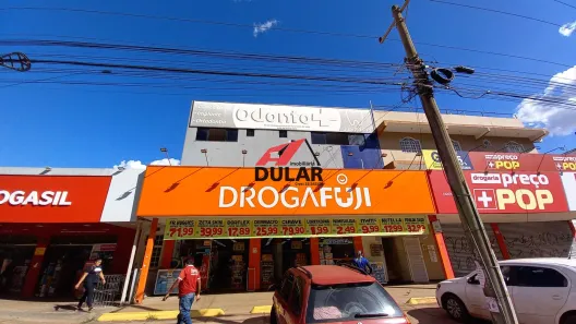 Prédio Comercial para alugar, 200m² no Samambaia Sul, Brasília