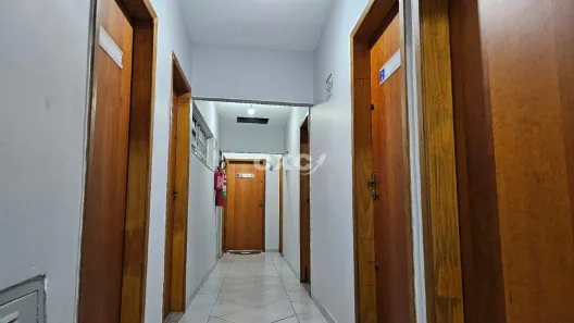 Sala Comercial para alugar, 16m² no Vila Marieta, São Paulo