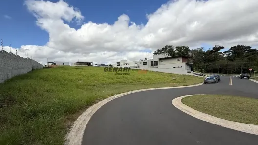 Lote/Terreno à venda, 677m² no Parque Villa dos Pinheiros, Indaiatuba