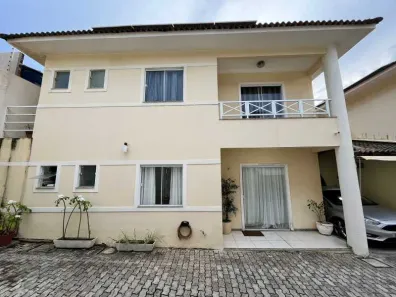 Casa de Condomínio com 3 Quartos à venda, 150m² no Stella Maris, Salvador