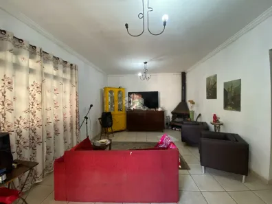 Casa com 3 Quartos à venda, 180m² no Capoavinha, Mairiporã