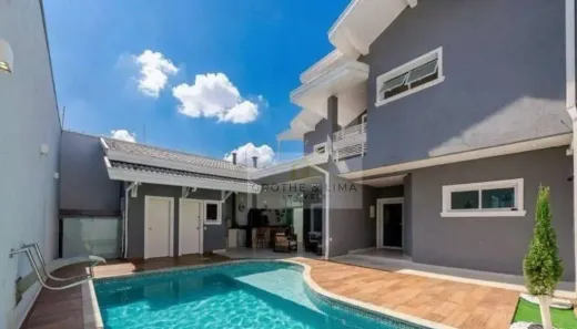 Sobrado com 4 Quartos à venda, 365m² no Loteamento Villa Branca, Jacareí