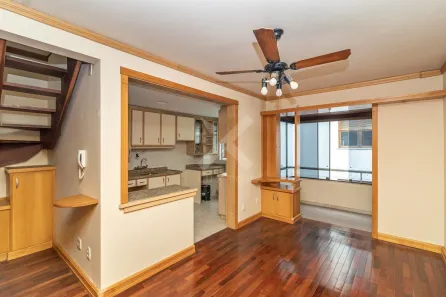 Cobertura com 2 Quartos para venda ou aluguel, 122m² no Santana, Porto Alegre