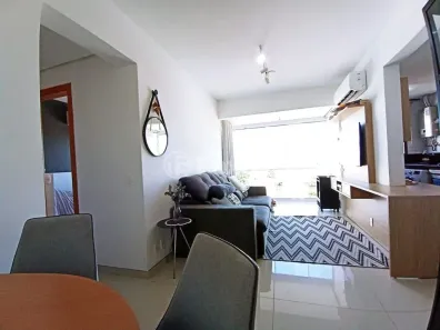 Apartamento com 2 Quartos à venda, 62m² no Santa Maria Goretti, Porto Alegre
