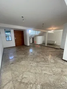 Sobrado para alugar, 289m² no Jardim, Santo André