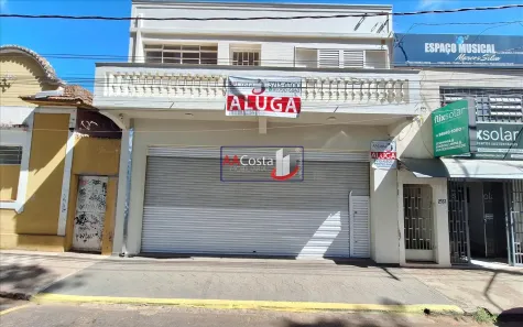 Ponto Comercial para alugar, 335m² no Centro, Franca