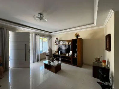 Casa de Condomínio com 3 Quartos à venda, 200m² no Recreio dos Bandeirantes, Rio de Janeiro