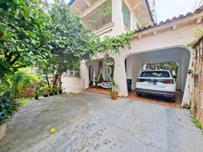 Casa com 5 Quartos à venda, 264m² no Gutierrez, Belo Horizonte