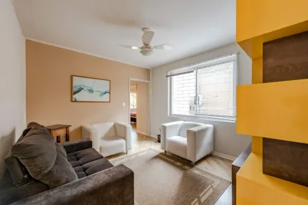Apartamento com 2 Quartos para alugar, 71m² no Azenha, Porto Alegre