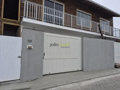 Casa com 3 Quartos para alugar, 95m² no Aririú, Palhoça