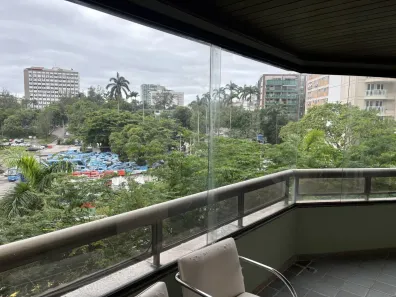 Apartamento com 2 Quartos para alugar, 105m² no Leblon, Rio de Janeiro