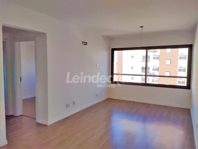 Apartamento com 2 Quartos para alugar, 73m² no Santana, Porto Alegre