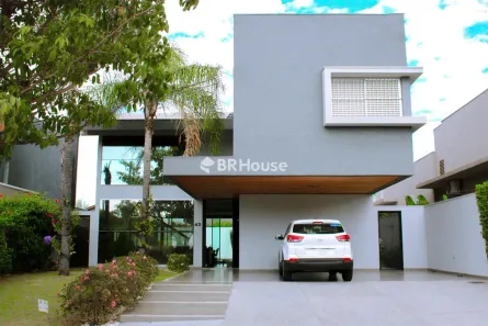Sobrado com 4 Quartos à venda, 251m² no Residencial Damha II, Campo Grande