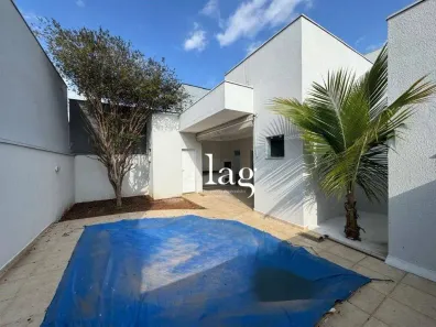 Casa de Condomínio com 3 Quartos para alugar, 160m² no Iporanga, Sorocaba