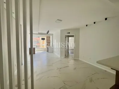 Apartamento com 2 Quartos à venda, 120m² no Coqueiros, Florianópolis