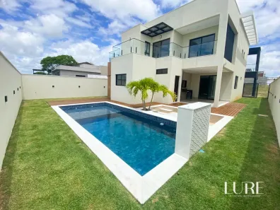 Sobrado com 4 Quartos à venda, 381m² no Parque das Nações, Parnamirim