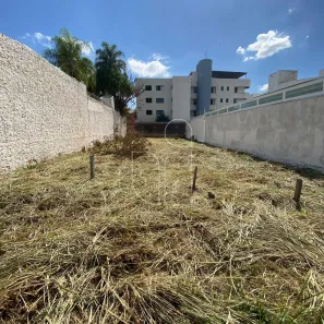 Lote/Terreno à venda, 363m² no Centro (Lácio), Marília