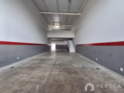 Galpão/Depósito/Armazém para alugar, 180m² no Vila Xavier, Goiânia
