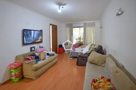 Casa com 3 Quartos à venda, 200m² no Jardim Aeroporto, São Paulo