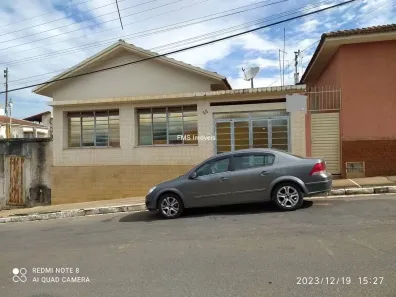 Casa com 4 Quartos à venda, 102m² no Borda da Mata, Borda da Mata