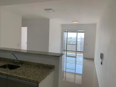 Apartamento com 3 Quartos para alugar, 77m² no Vila Floresta, Santo André