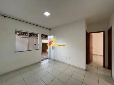Casa com 3 Quartos para alugar, 71m² no Santos Dumont, Divinópolis