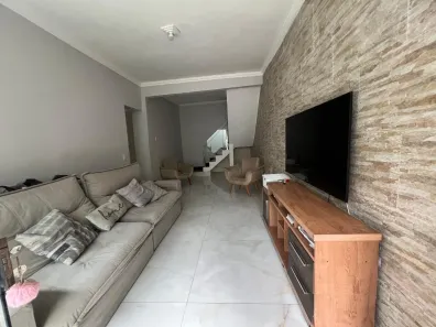Casa com 3 Quartos à venda, 90m² no Conjunto Jatobá (Barreiro), Belo Horizonte