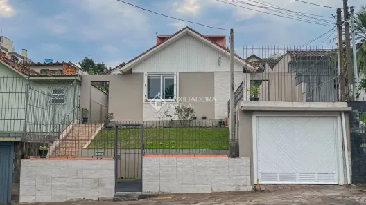 Casa com 4 Quartos à venda, 173m² no Jardim do Salso, Porto Alegre