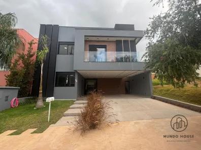 Sobrado com 4 Quartos à venda, 260m² no Itapeva, Votorantim