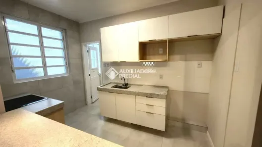 Apartamento com 2 Quartos para alugar, 67m² no Rio Branco, Porto Alegre