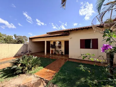 Casa com 2 Quartos à venda, 360m² no Jardim Guanabara, Dourados
