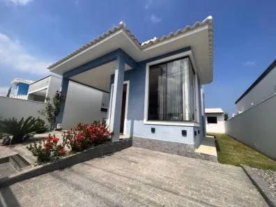 Casa de Condomínio com 3 Quartos à venda, 99m² no Itapeba, Maricá
