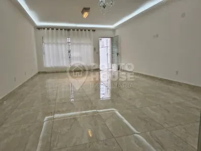 Sobrado com 3 Quartos para alugar, 257m² no Mirandópolis, São Paulo