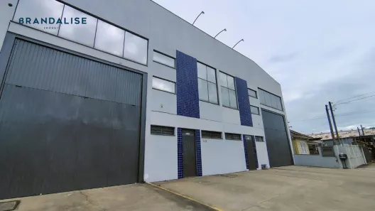 Galpão/Depósito/Armazém para alugar, 717m² no Niterói, Canoas