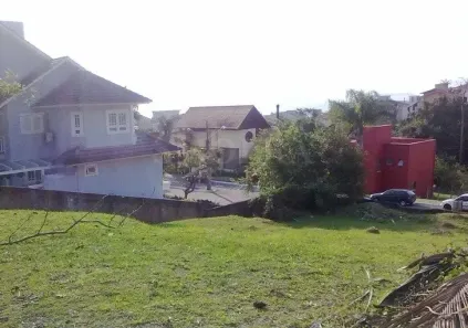Lote/Terreno à venda, 686m² no Cacupé, Florianópolis