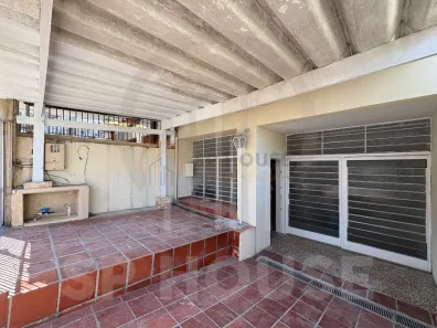 Sobrado com 3 Quartos para alugar, 342m² no Planalto Paulista, São Paulo