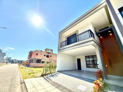 Casa de Condomínio com 3 Quartos à venda, 251m² no Beira Rio, Biguaçu
