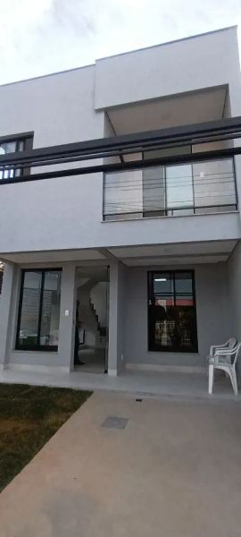 Casa com 3 quartos — Planalto, Belo Horizonte
