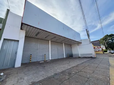 Sala Comercial para alugar, 233m² no Vila Industrial, Sertãozinho