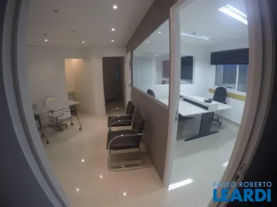 Sala Comercial à venda, 61m² no Barra Funda, São Paulo