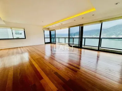 Apartamento com 4 Quartos para alugar, 210m² no Lagoa, Rio de Janeiro