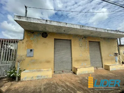 Casa com 3 Quartos à venda, 100m² no Planalto, Uberlândia