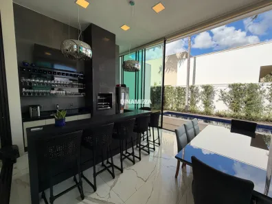 Casa de Condomínio com 3 Quartos à venda, 200m² no Recreio dos Bandeirantes, Uberaba
