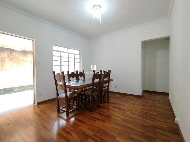 Apartamento com 3 quartos — Santa Mônica, Belo Horizonte