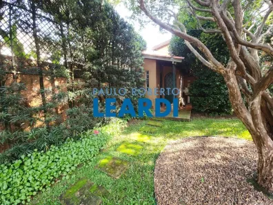 Casa com 1 Quarto à venda, 74m² no Caxingui, São Paulo