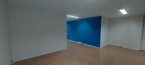 Sala Comercial à venda, 80m² no Centro, Sorocaba