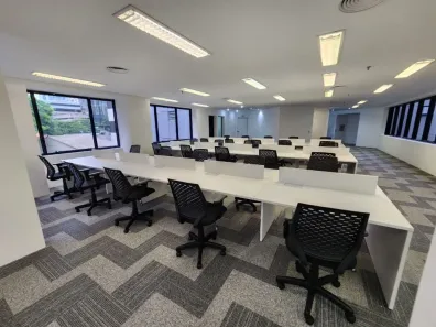 Sala Comercial para alugar, 223m² no Cidade Monções, São Paulo